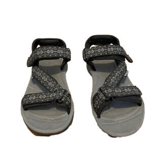 NORTHSIDE water sandals, gray and black, size 9, in good condition